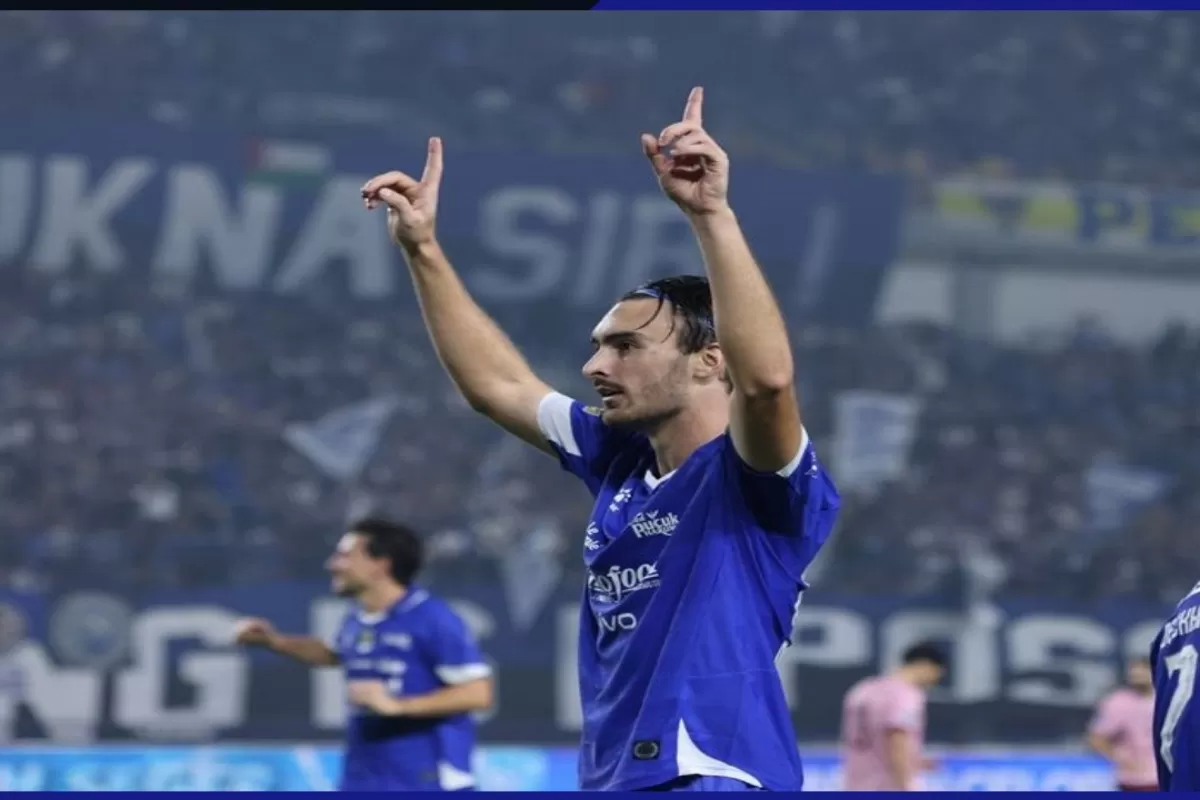 Persib Bandung menang 3-0 mengalahkan Persik Kediri, Tom Haye dan Andrew Jung sumbang gol (persib.id)