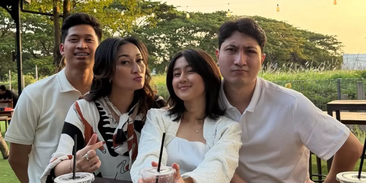 Ibunda Keisya Levronka Tanggapi soal Insiden Putranya yang Terjatuh dari Gedung Lantai 6 Kampus (Instagram)