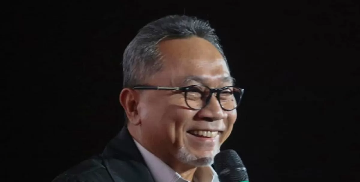 Menko Pangan Zulkifli Hasan siapkan langkah stabilisasi harga Minyakita melalui perubahan skema distribusi bantuan pangan. (Facebook.com @Zulkifli Hasan)