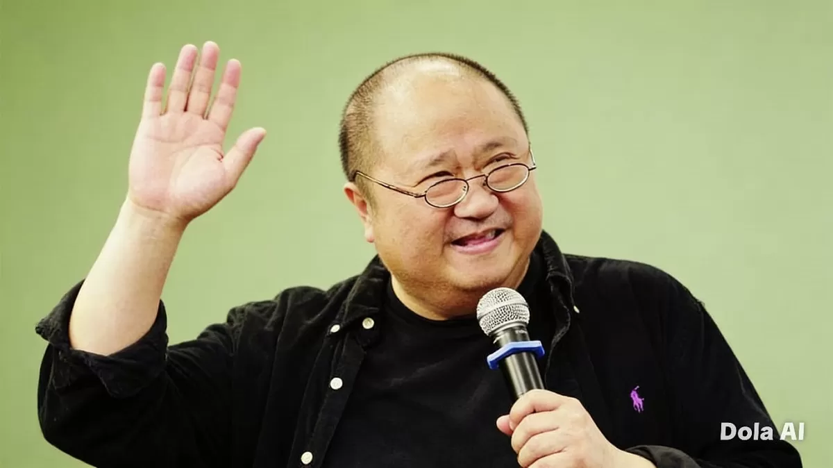 Jaya Suprana menyoroti dampak kenaikan Dolar AS terhadap ekonomi desa melalui satire yang menyingkap realitas harga kebutuhan pokok. (Dok. Bisnis24jam.com/ Kreasi Dola AI)