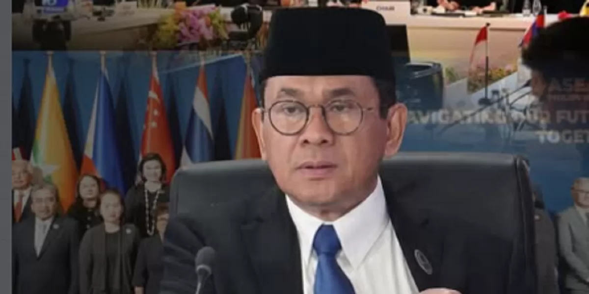 Menteri Perdagangan Budi Santoso memaparkan lima fokus revisi aturan toko online untuk memperkuat perlindungan UMKM dan konsumen digital Indonesia di tengah pertumbuhan e-commerce nasional. (Dok. Instagram @budisantosofficial)