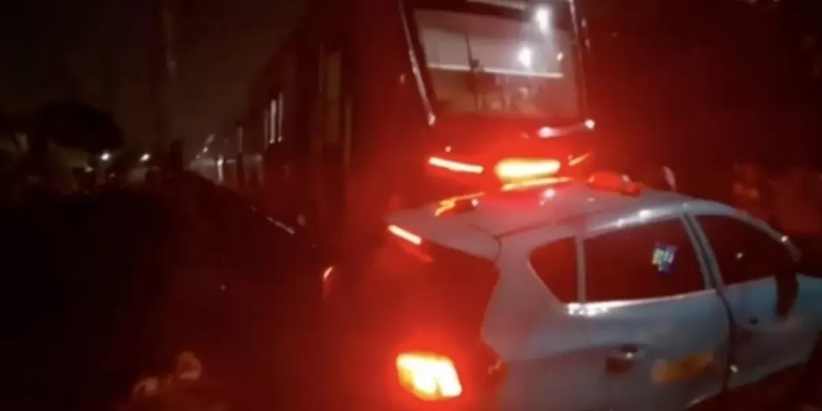 Sopir taksi Green SM resmi tersangka dalam insiden kecelakaan kereta di perlintasan rel dekat Stasiun Bekasi Timur pada 27 April 2026 lalu. (dok tmc polda metro jaya)
