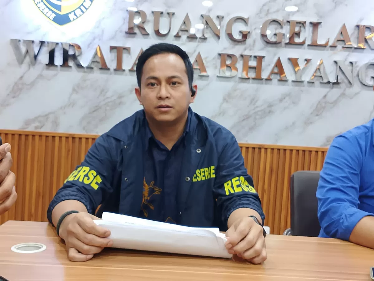 Kasat Reskrim Polres Metro Bekasi Kota Kompol Andi Muhammad Iqbal saat memberikan keterangan kepada awak media pada Jumat (29/5/2026) (mame/metropolitan)