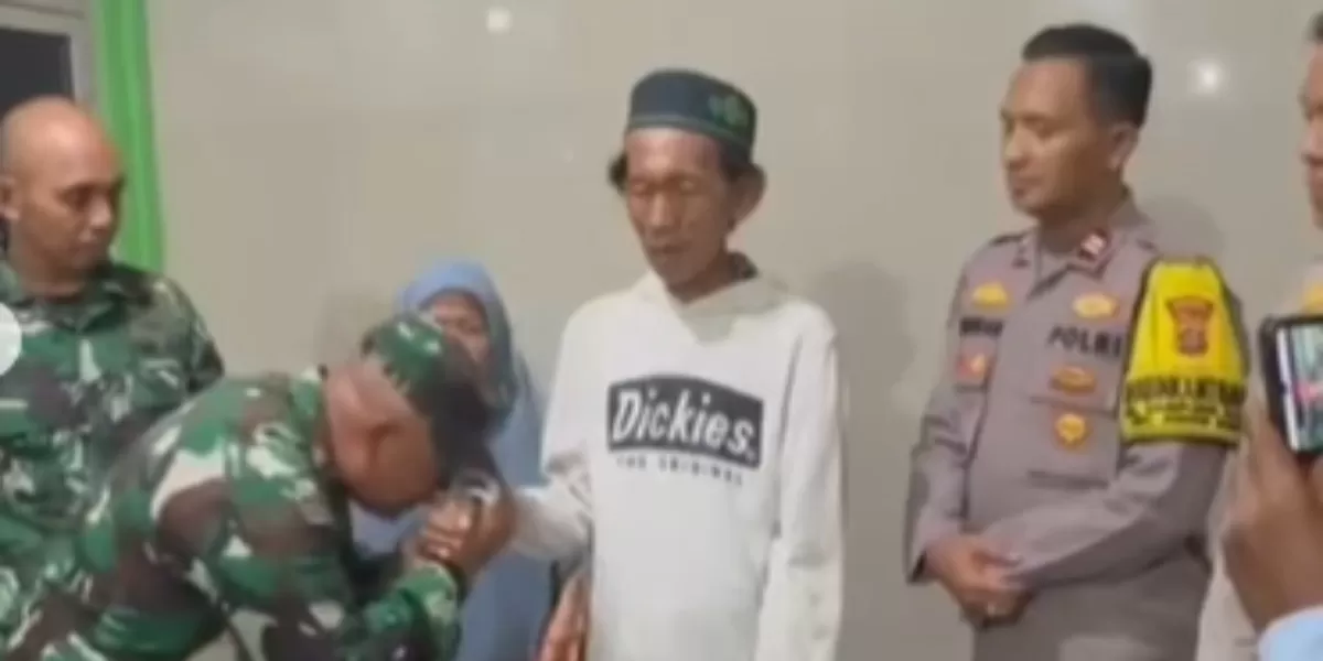 Menyoroti permohonan maaf oknum polisi dan TNI yang sempat menuduh pedagang es jadul hingga viral di medsos. (Instagram.com/@pembasmii.kehaluan)