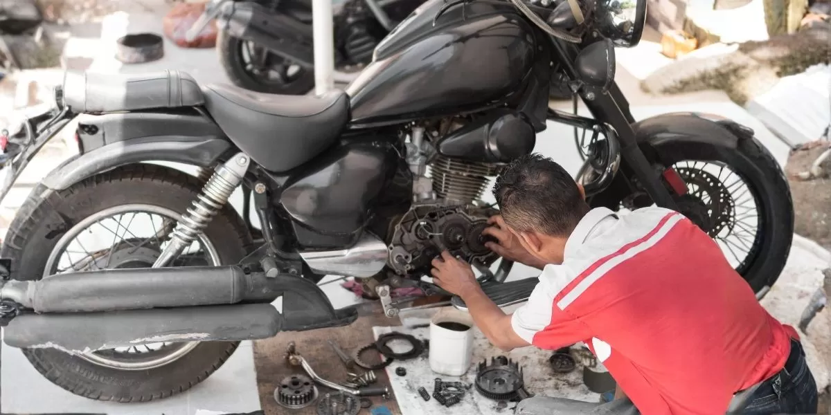 Mesin Motor Injeksi Awet Lebih Lama dengan Perawatan yang Tepat - Nara ...