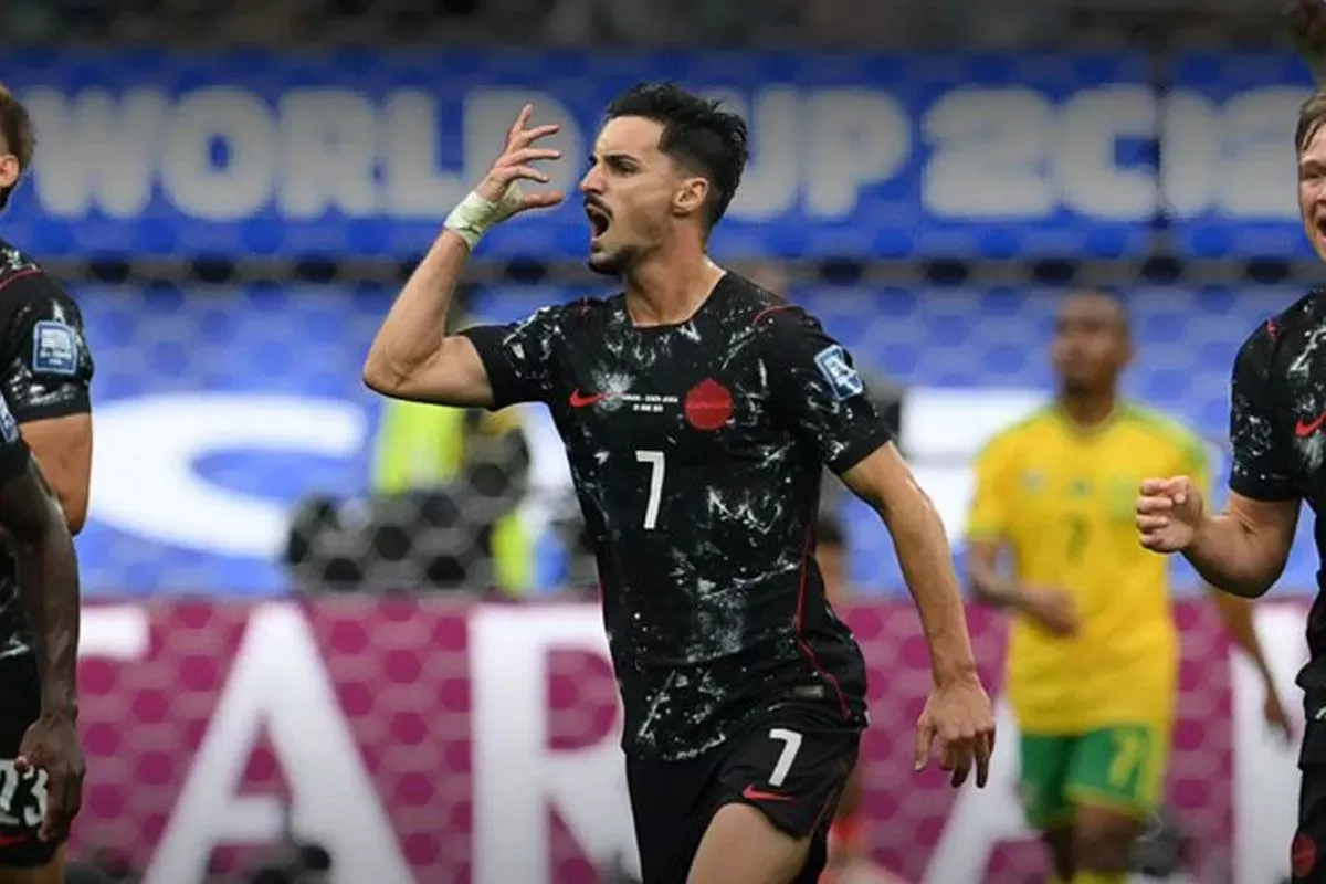 Kanada lolos ke 16 besar Piala Dunia 2026 usai mengalahkan Afrika Selatan 1-0 lewat gol dramatis Stephen Eustaquio di injury time.