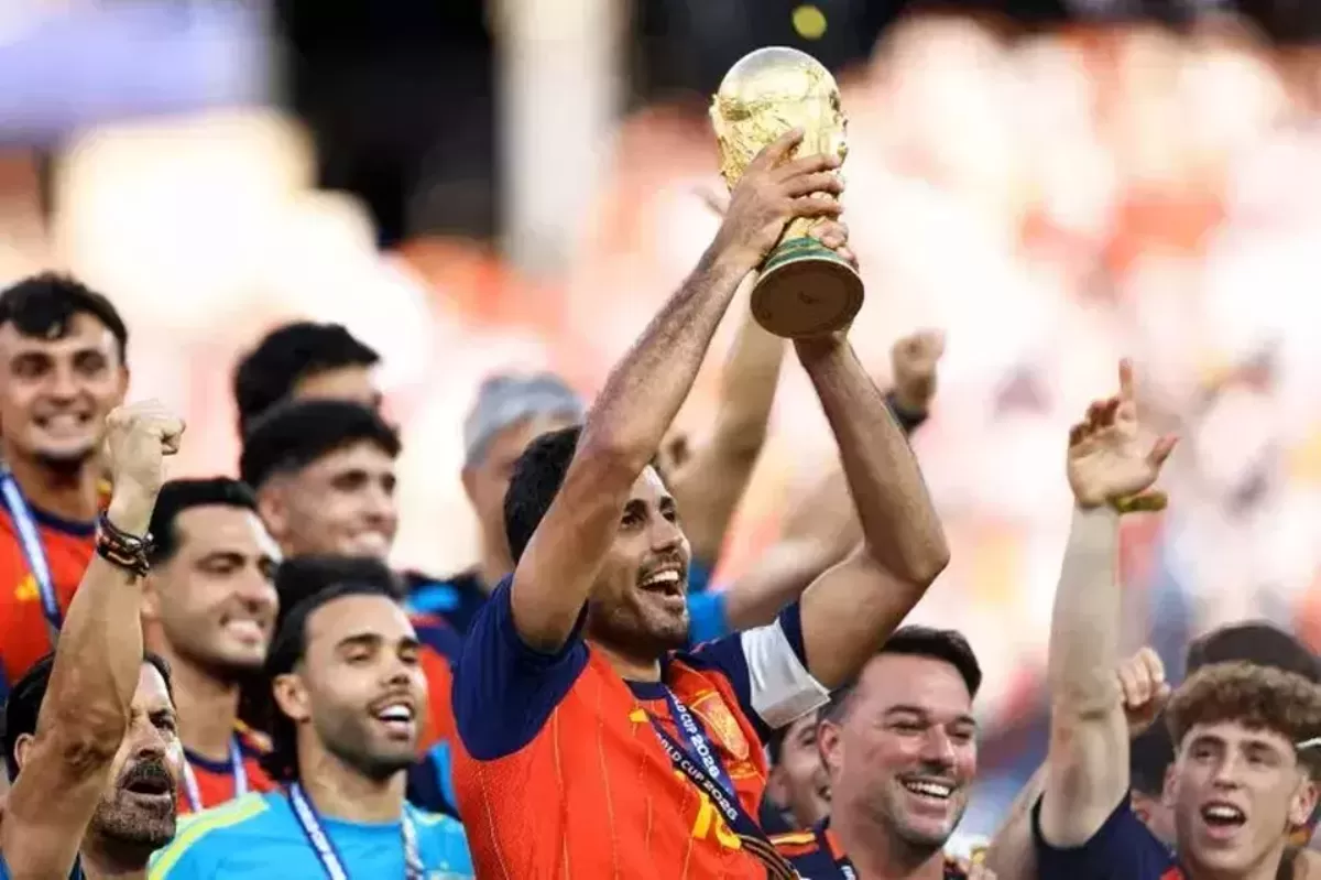 Kilas balik perjalanan heroik Spanyol juara Piala Dunia 2010 yang menjadi fondasi keberhasilan La Furia Roja kembali berjaya pada 2026.
