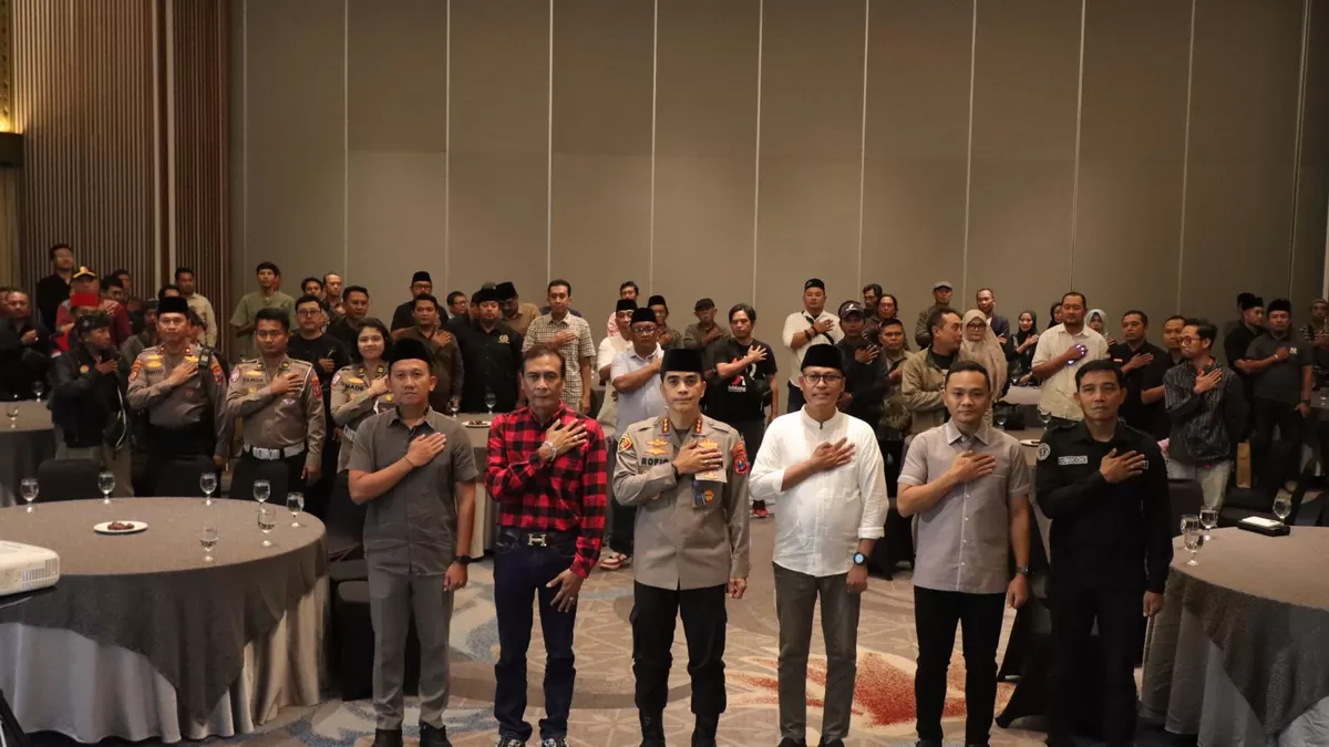 Insan Pers dan Kapolresta Banyuwangi mewarnai Keindahan Ballroom Hotel Kokoon Banyuwangi
