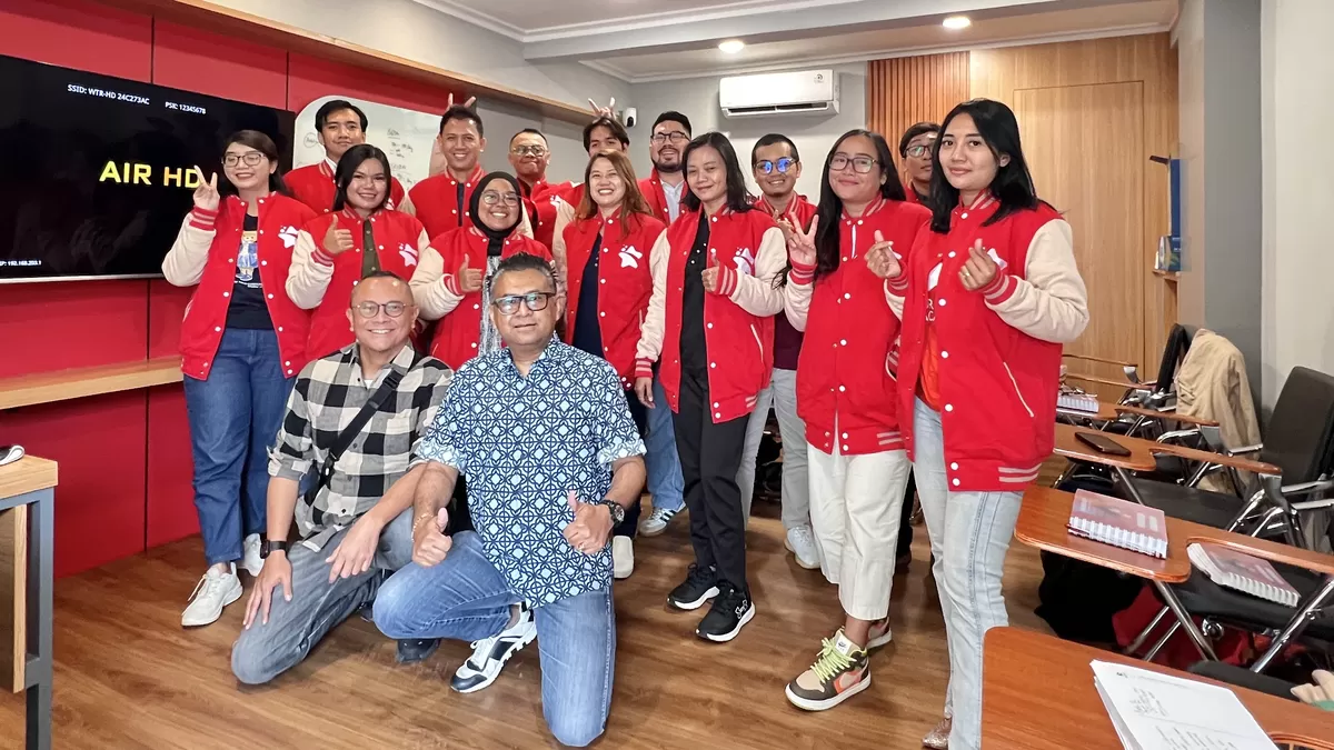 Hobiholidays meluncurkan Tour Leader Academy, sekolah tour leader pertama di Indonesia dengan 100 jam pelatihan untuk mencetak pemandu wisata profesional. (Dok. Hobiholidays)