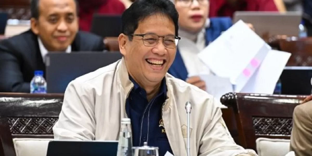 Menteri Keuangan Purbaya Yudhi Sadewa melihat geothermal sebagai salah satu peluang menyediakan energi hijau bagi kawasan industri yang berorientasi ekspor. (Dok. Kreasi Dola AI)