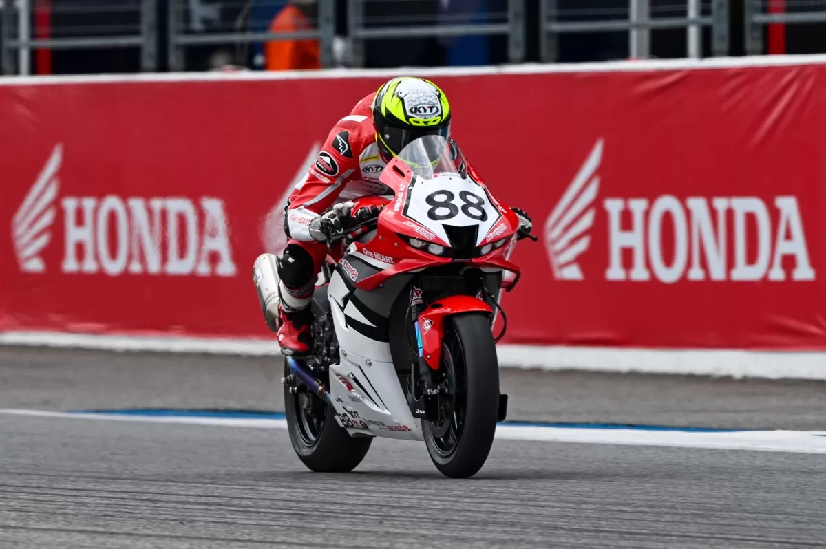 Debut Asia Superbike 1000 ARRC Buriram 2026, M Adenanta Makin Mantap ...