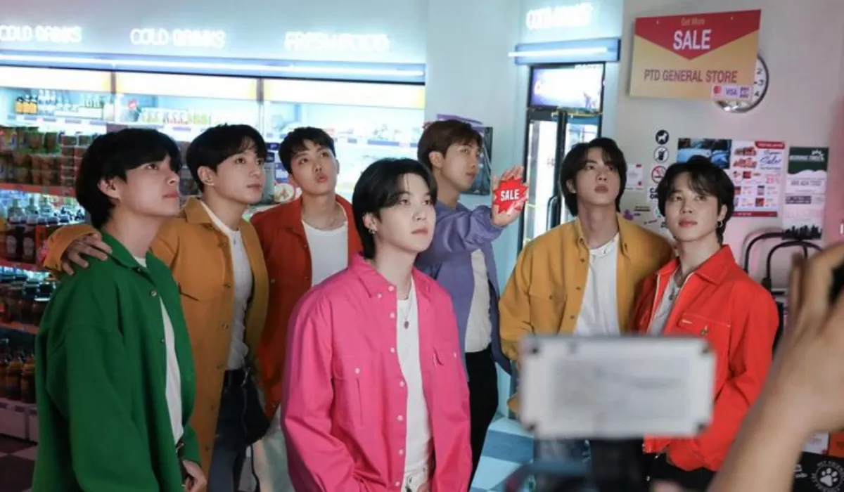 BTS akan luncurkan album baru berisi 14 lagu pada Maret mendatang. (Big Hit Music/Korea Times)