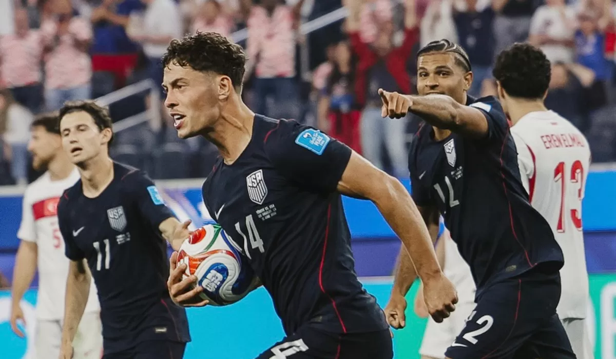 Arda Guler cetak rekor saat Turki kalahkan Amerika Serikat 3-2 di Piala Dunia 2026, meski gagal lolos ke babak 32 besar. (Instagram @usmnt)