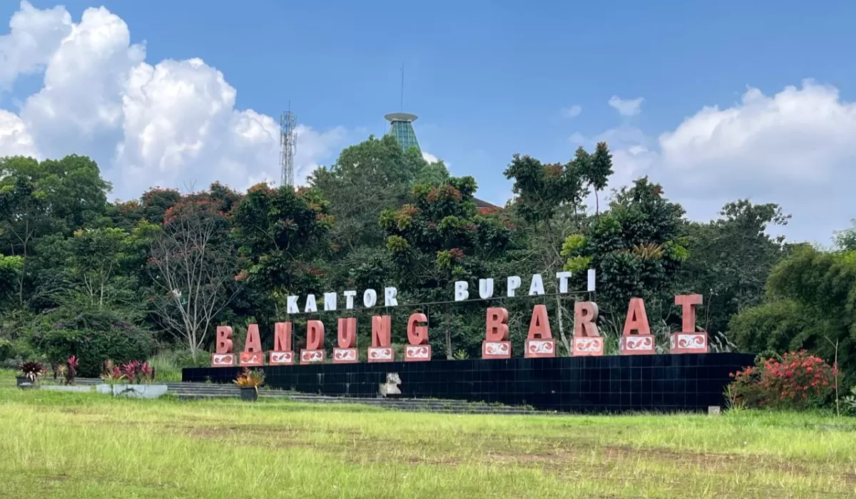 DPRD Bandung Barat Ingatkan Pemkab: Dari Bencana, 315 Kepala Sekolah Kosong, hingga Zonasi Pendidikan Masih Jadi PR