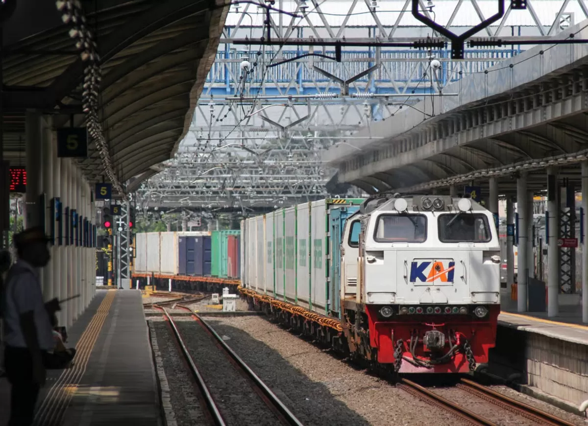 KAI Logistik Pastikan Distribusi Nasional Lancar Saat Libur Panjang