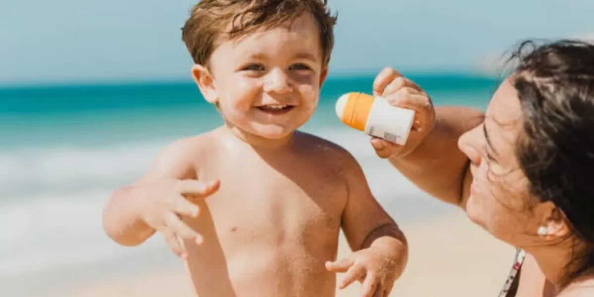 Penggunaan SPF yang Aman untuk Bayi dan Anak