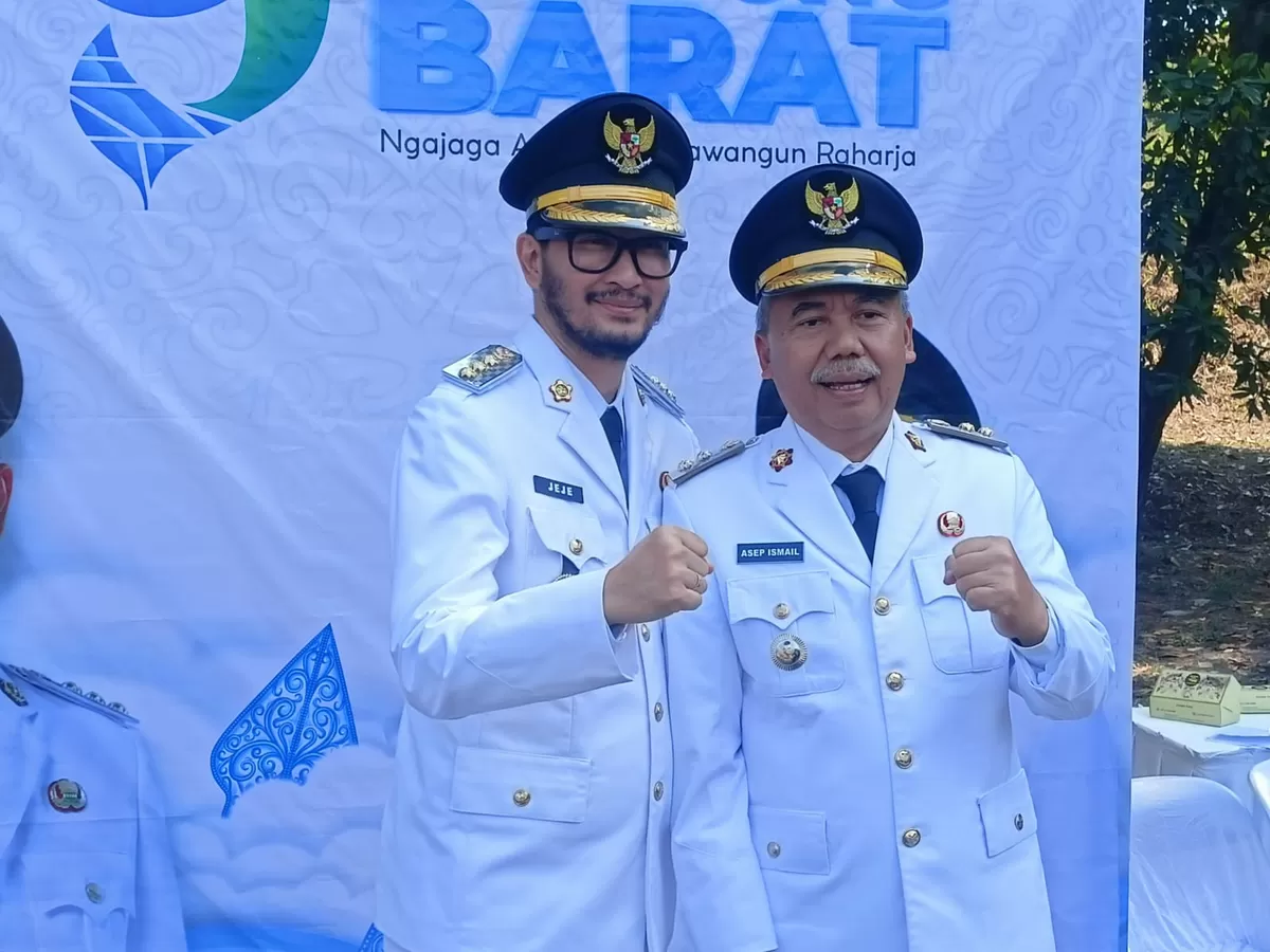 HUT KBB ke-19 Dihadiahi Perbup Pesantren, Jeje-Asep Tegaskan Bandung Barat Makin Agamis dan Amanah