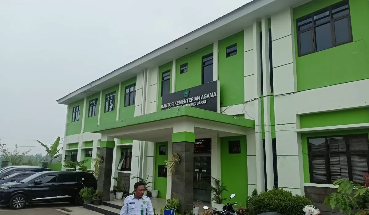 Kemenag KBB Turun Tangan, Mediasi Masih Alot, Guru Nisfa Minta Nama Baiknya Dipulihkan Setelah Polemik di MTs Muslimin Citapen