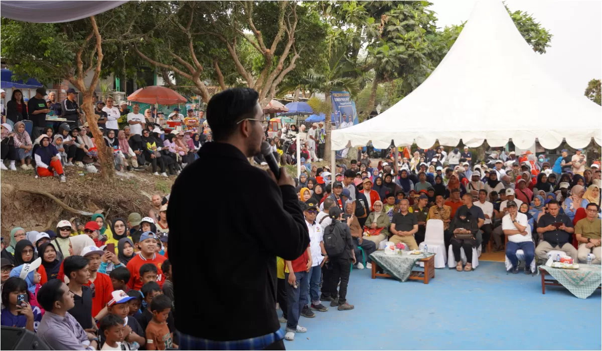 Jeje Ritchie Resmikan Lapang Voli PPI Padalarang, Ajak Generasi Muda Jauhi Pergaulan Negatif Lewat Olahraga