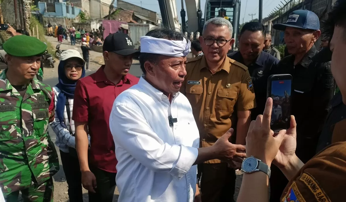 Pemprov Jabar Data Nasib Pegawai Pabrik Kapur di Cipatat, Penanganan Lingkungan dan Pekerja Jadi Fokus Utama