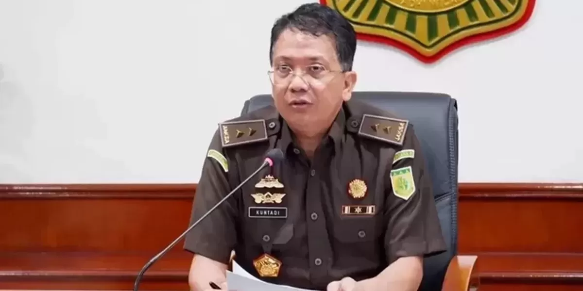 Menyoroti profil Kuntadi, sosok calon pengganti Jampidsus, Febrie Adriansyah yang kini terjerat kasus dugaan 3 perkara korupsi. (Dok. Kejagung)