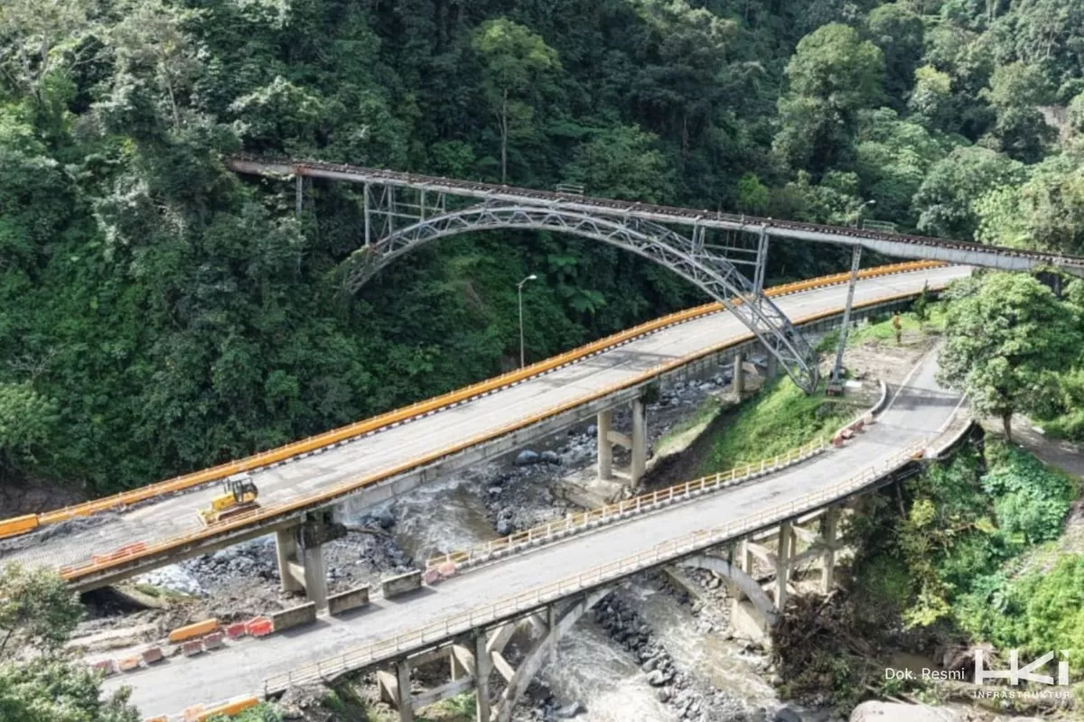 Lembah Anai. (f: kompas.com)