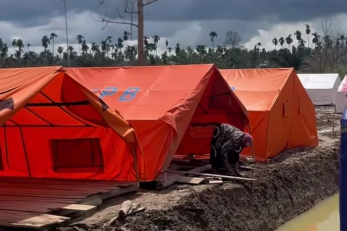 Pengungsi bencana Sumatera. (f: kompas.com)