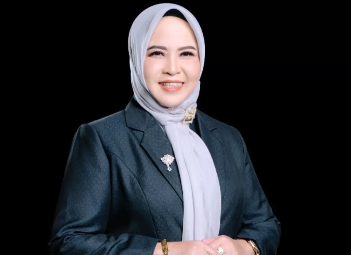 Ida Yulita Susanti, Direktur PT Sarana Pembangunan Riau (SPR). (f: istimewa)