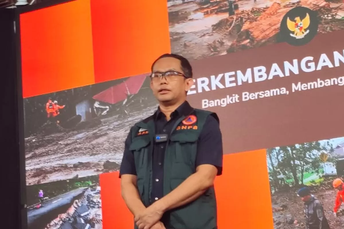 Kepala Pusat Data, Informasi dan Komunikasi Kebencanaan BNPB, Abdul Muhari. (f: kompas.com)