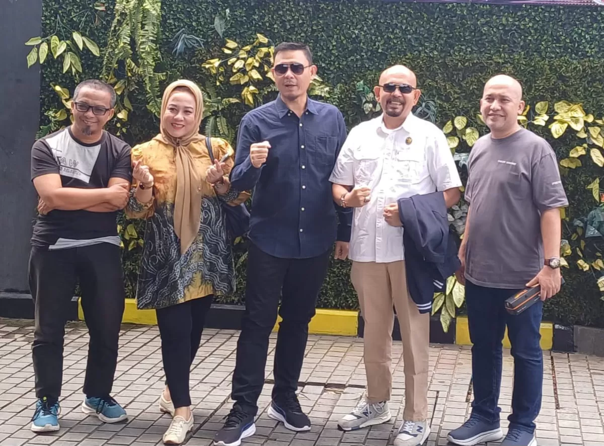 Jajaran komisioner KI Riau. (f: Ist)