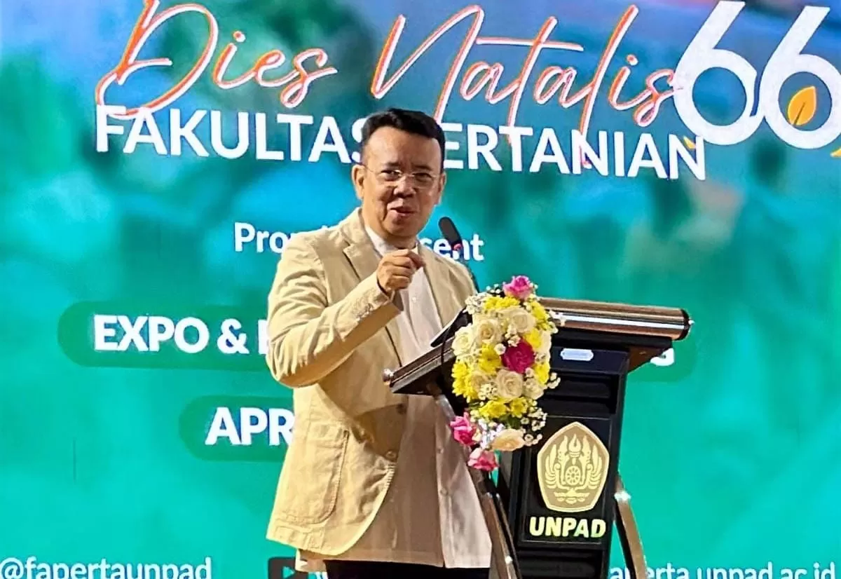 Prof. Achmad Tjachja Nugraha, Guru Besar UIN Syarif Hidayatullah Jakarta. (f: dokumentasi pribadi)