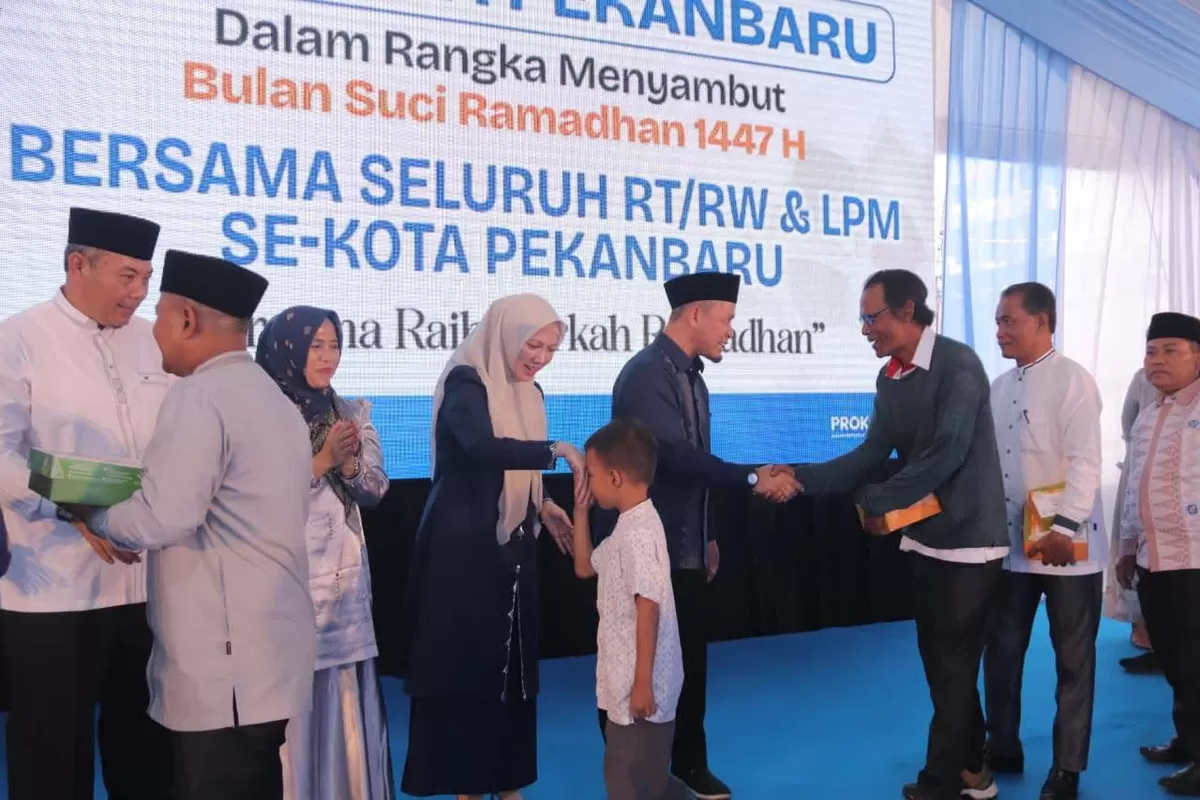 Wako Pekanbaru silaturahmi dengan RT/RW. (f: Ist(