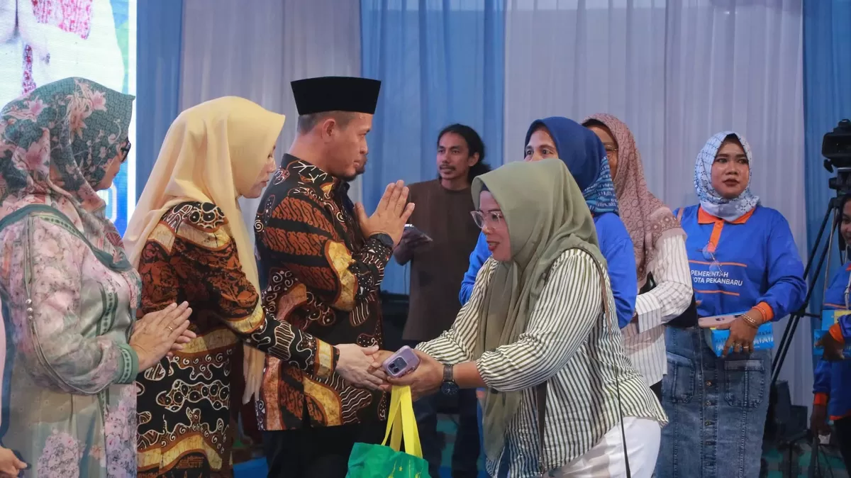 Walikota Pekanbaru H Agung Nugroho SE MM, menggelar silaturahmi dengan LPS dari 83 kelurahan di wilayah setempat, Selasa (17/2/2026) sore. (f: Ist)