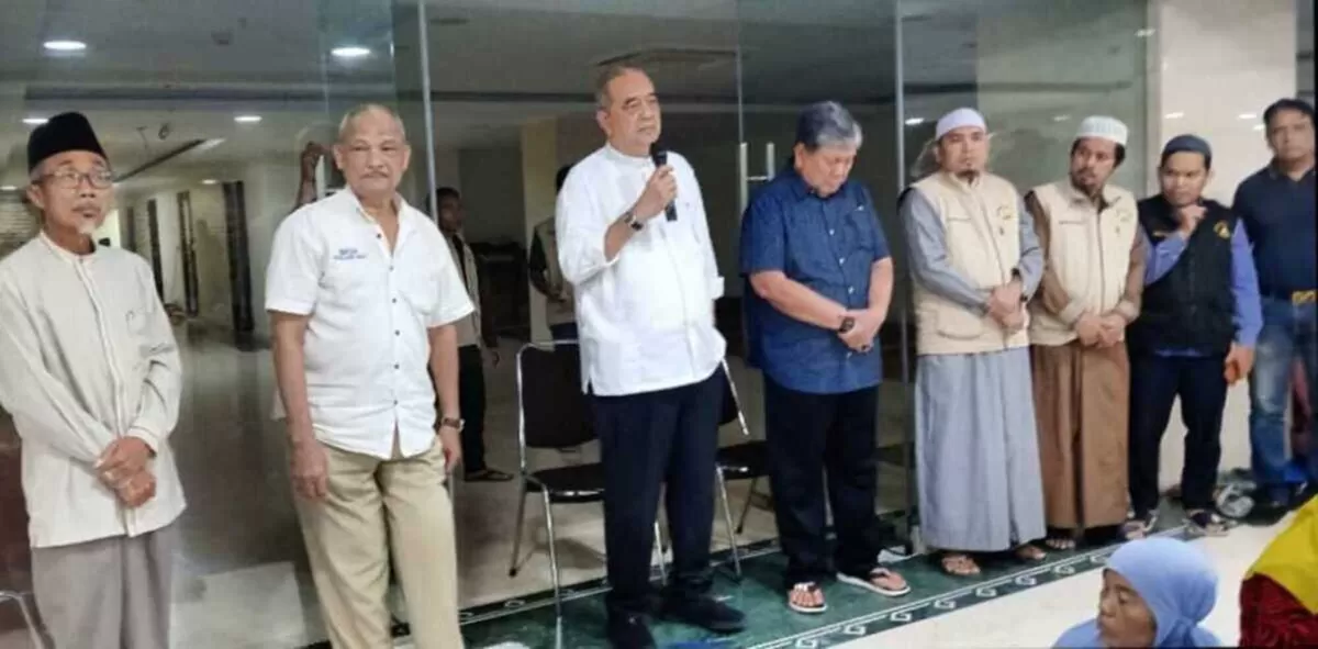 Berbuka puasa hari kedua Ramadan 1447 H di Masjid Agung Medan, Jalan Pangeran Diponegoro, Jumat (20/2/2026). (f: Ist)