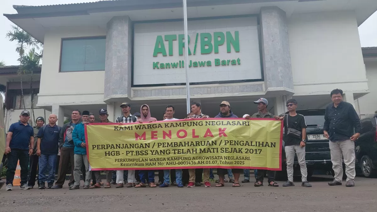 Puluhan warga Kampung Neglasari, Desa Tugu Jaya dan Pasir Jaya, Kabupaten Bogor, mendatangi Kantor Wilayah Kementerian ATR/BPN Jabar, Kamis (26/2/2026). (f: Ist)