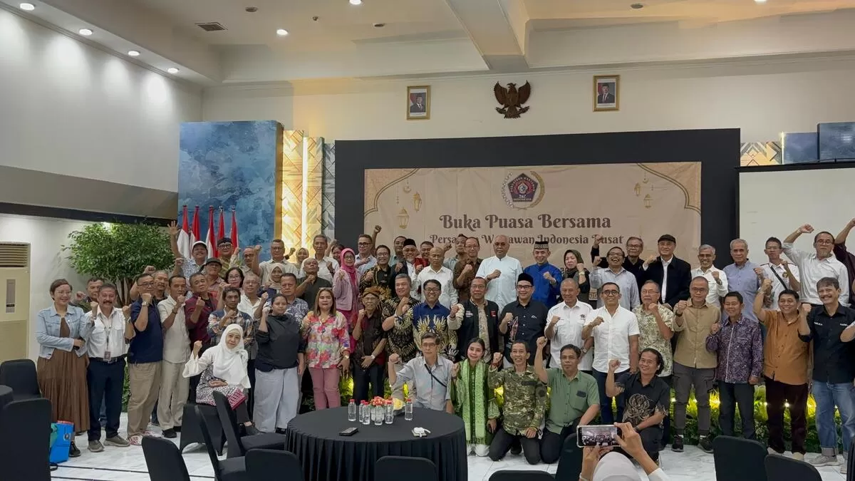Pengurus PWI Pusat menggelar kegiatan buka puasa bersama yang dihadiri jajaran pengurus PWI Pusat pada Rabu, 11 Maret 2026, di Hall Dewan Pers, Jakarta.