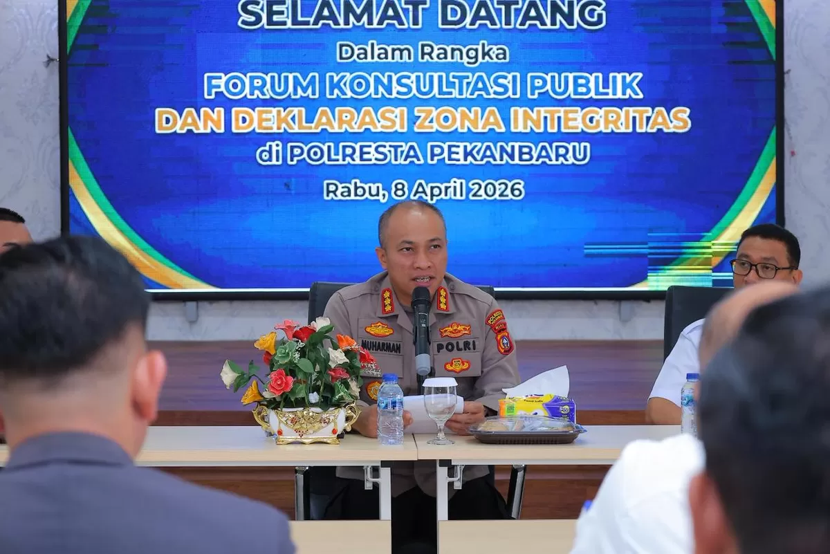 Kapolresta Pekanbaru Kombes Pol Muharman Arta.