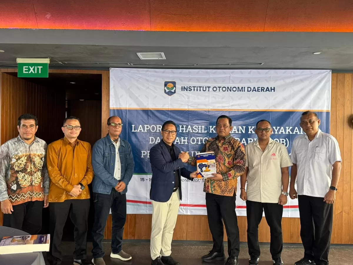 Pemerintah daerah telah menerima kajian naskah akademik pembentukan Provinsi Luwu Raya dari tim IOTDA. (f: Ist)