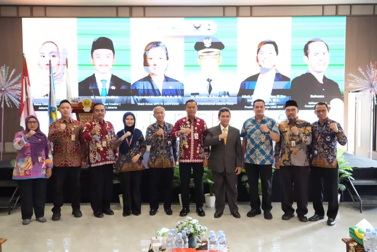 Walikota Administrasi Jakarta Timur, Munjirin, menghadiri Lentera 2026 di Ballroom SMA Labschool Ciracas, Kelurahan Susukan, Kecamatan Ciracas, Kamis (7/5/2026). (f: Ist)
