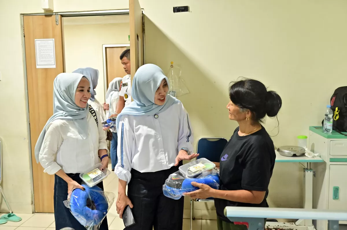 Pelayanan di RSUD Arifin Achmad. (f: Ist)