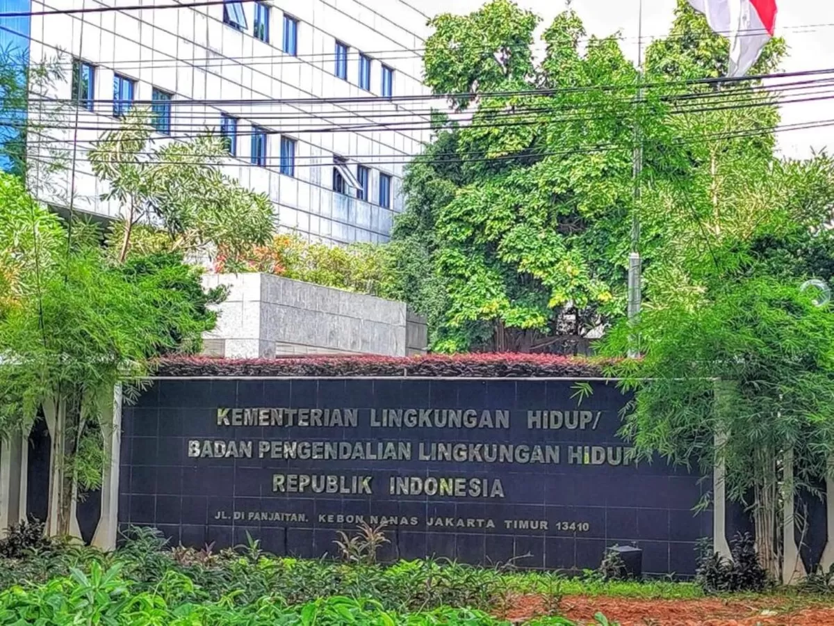 Gedung Kementerian Lingkungan Hidup/Badan Pengendalian Lingkungan Hidup Republik Indonesia. (f: internet)