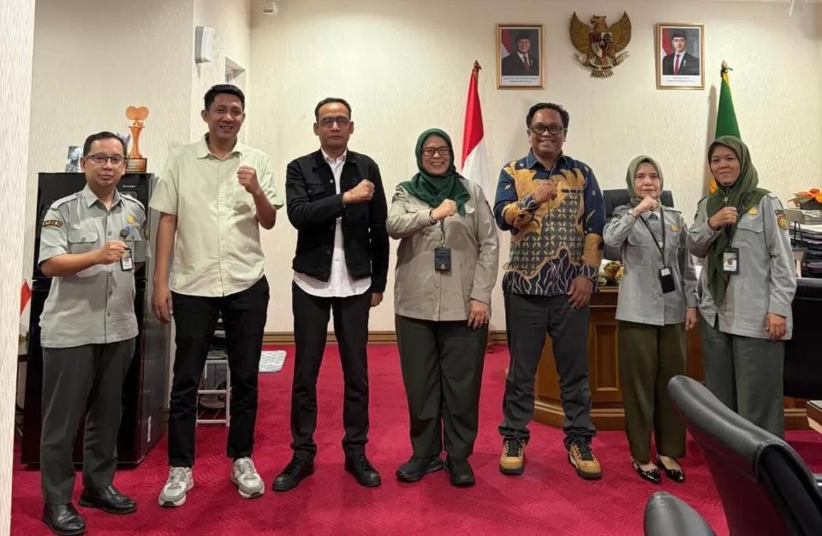 Usai diskusi seputar permasalahan hilirisasi pertanian di Indonesia, Senin,  22 Juni 2026, rombongan PP STN foto bersama pimpinan Dirjen Tanaman Pangan Kementan RI dan staf. (f: istimewa)  