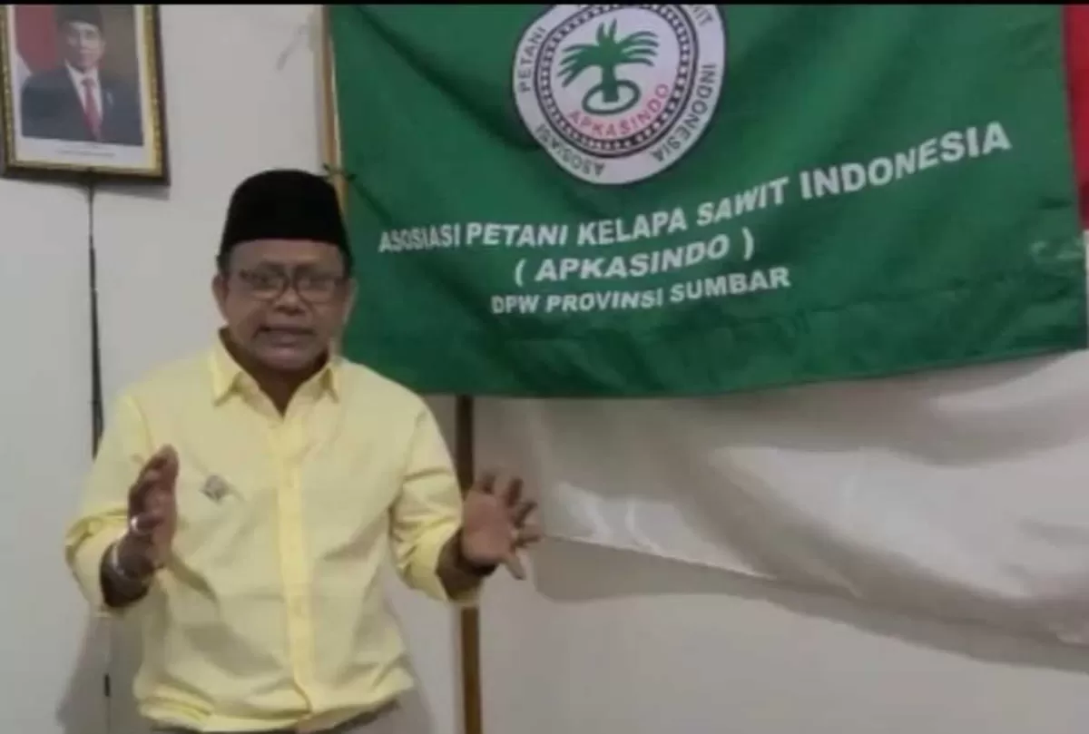 Ketua DPW Apkasindo Sumbar, Jufri Nur. (f: infopublik.id)