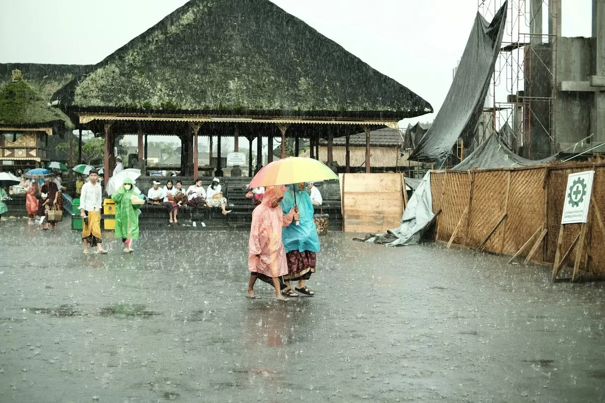 Ilustrasi cuaca. (f: kompas.com)