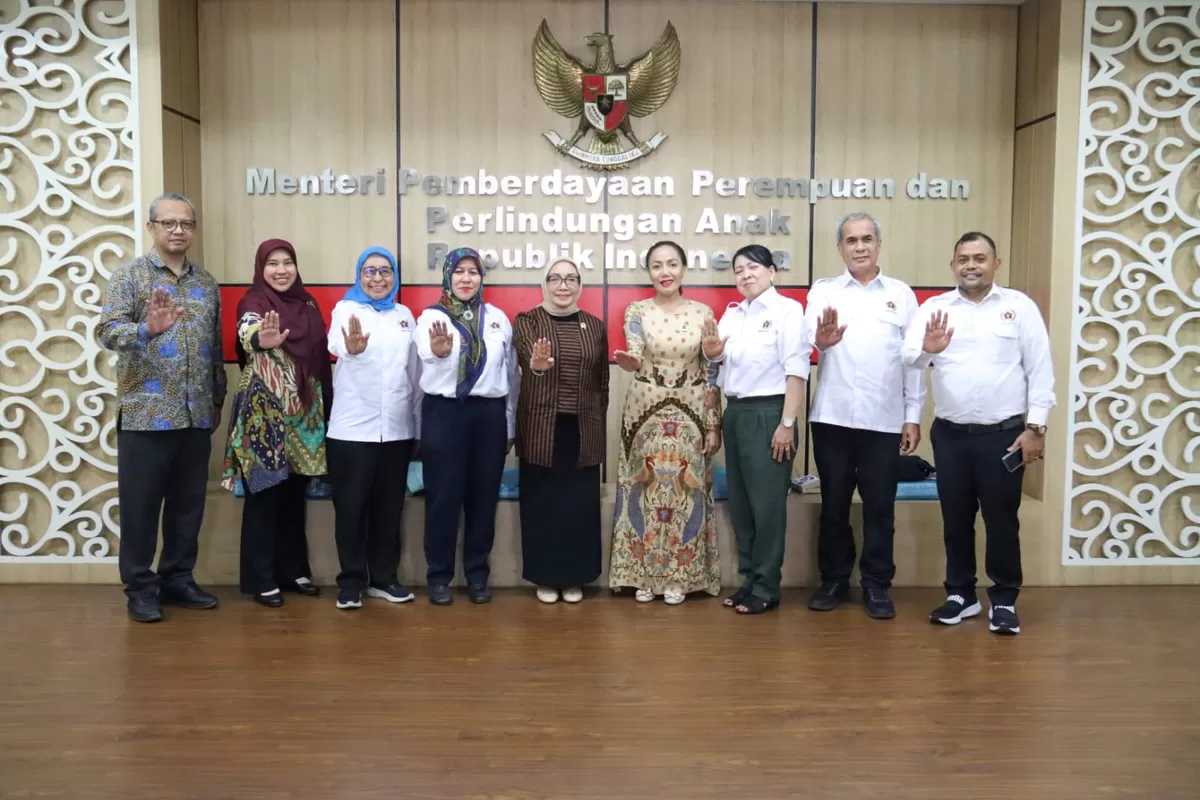 Audiensi pengurus PWI dengan  Menteri PPPA RI, Dra. Hj. Arifatul Choiri Fauzi, M.Si., di Jakarta, Selasa pagi (14/07/2026). (f. Ist)