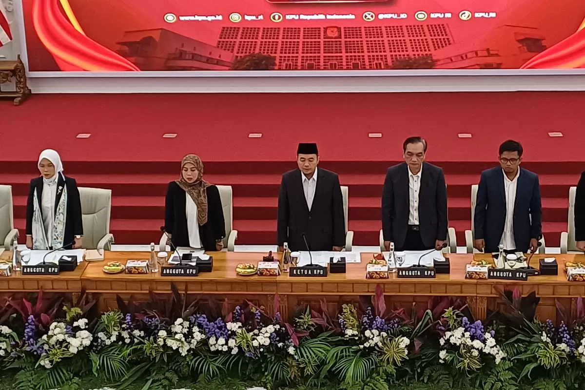 KPU memggelar rapat pleno terbuka penetapan PDPB  Tingkat Nasional Semester I Tahun 2026 di Kantor KPU RI, Jakarta Pusat, Senin (20/7/2026). (f: kompas.com)