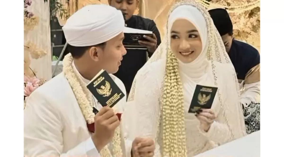 Profil lengkap Gus Anas Hidayatulloh, suami Ning Umi Laila: pendakwah muda Surabaya dengan latar pesantren, akademik, dan seni religi. (Tiktok/@Bungsu14)