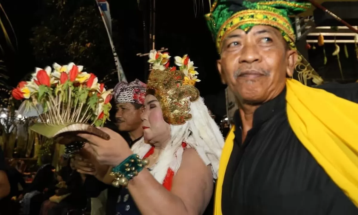 Long Weekend Libur Idul Adha, Banyuwangi Sajikan Ritual Seblang ...