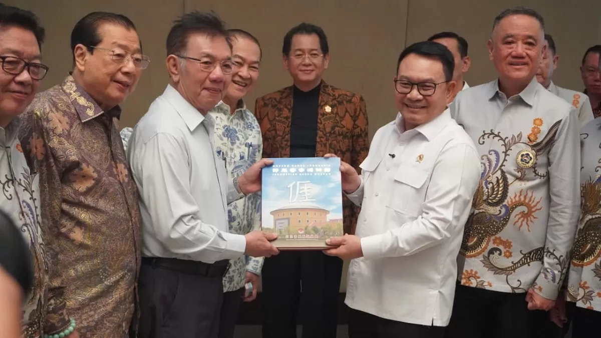 Berbagai tokoh PSMTI menghadiri pertemuan bersama KSP untuk menyampaikan pandangan mengenai tantangan ekonomi dan kebijakan pemerintah. (Dok. PSMTI)
