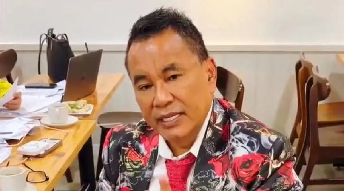 Hotman Paris Hutapea menjadi pusat perhatian dalam polemik yang memicu penegasan PWI mengenai perlindungan terhadap wartawan. (Facebook.com @Hotman Paris Show)